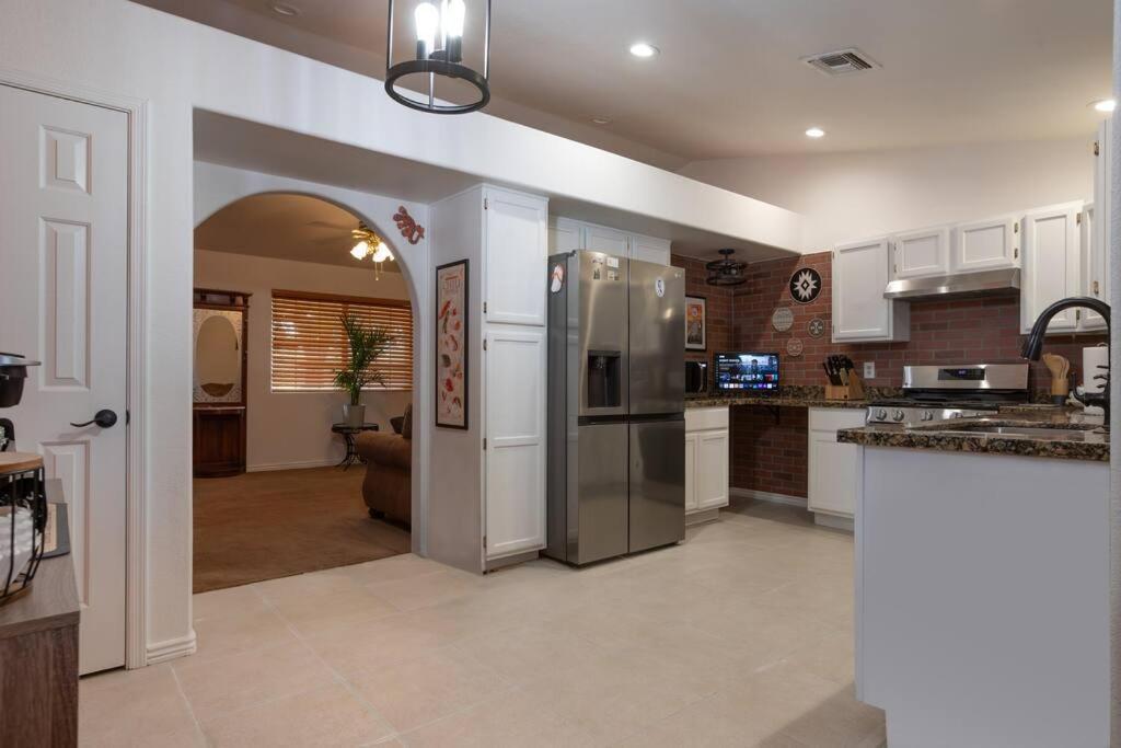 Villa The Triple Palms Kingman Esterno foto