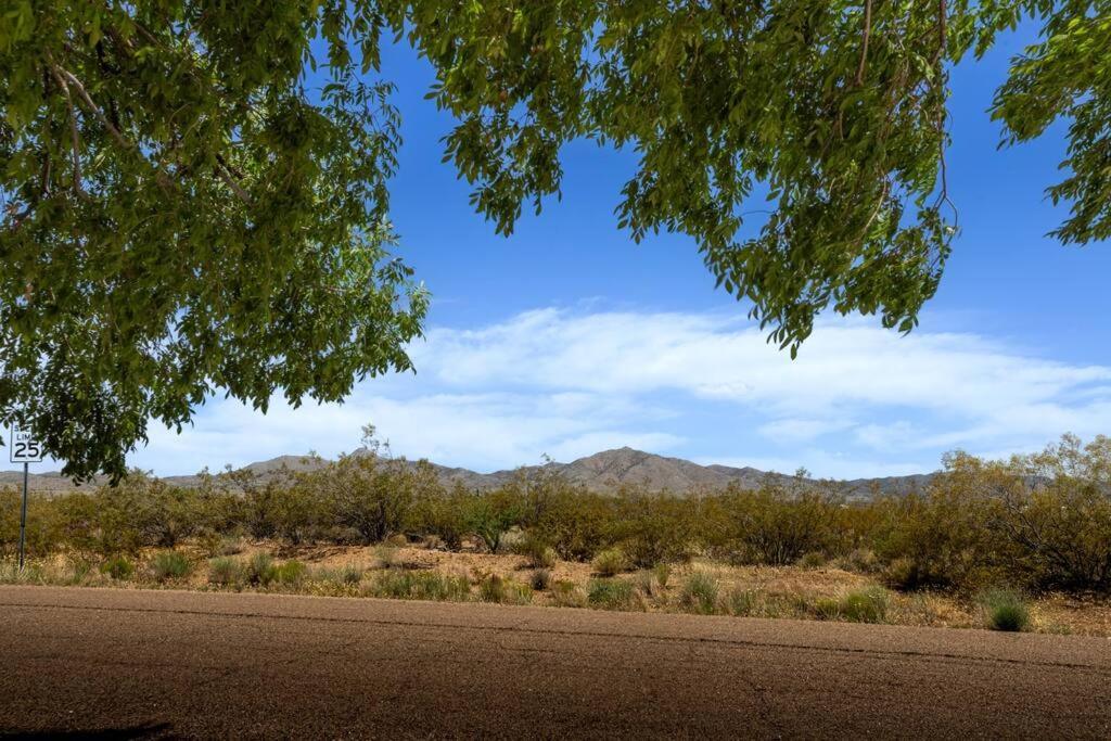 Villa The Triple Palms Kingman Esterno foto